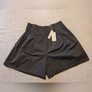 Vince Women’s  M Smocked Black Pull On Shorts Size Medium NWT